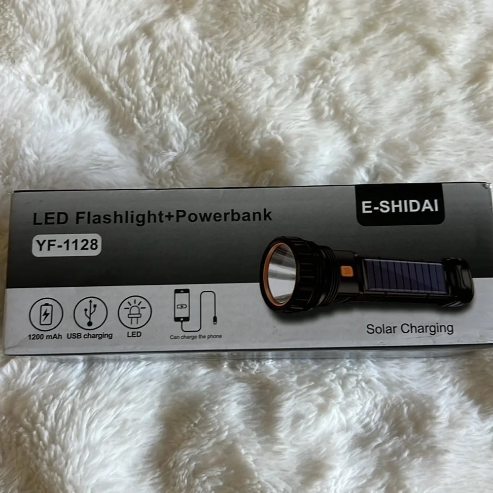 Black LED Flashlight with Powerbank
